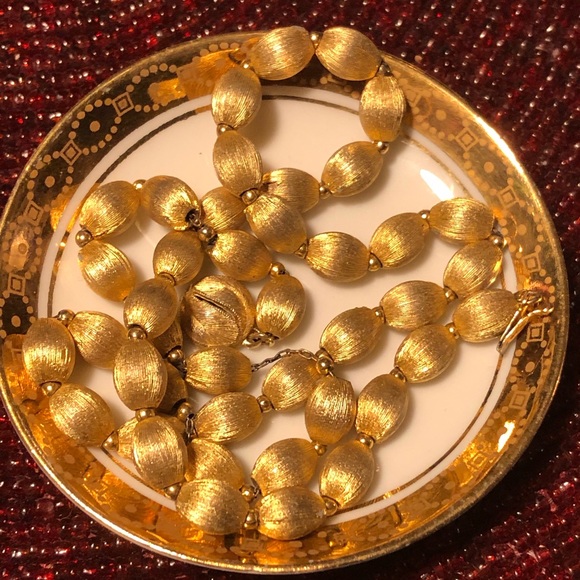 Vintage Brushed Gold Beaded Necklace - Picture 7 of 10